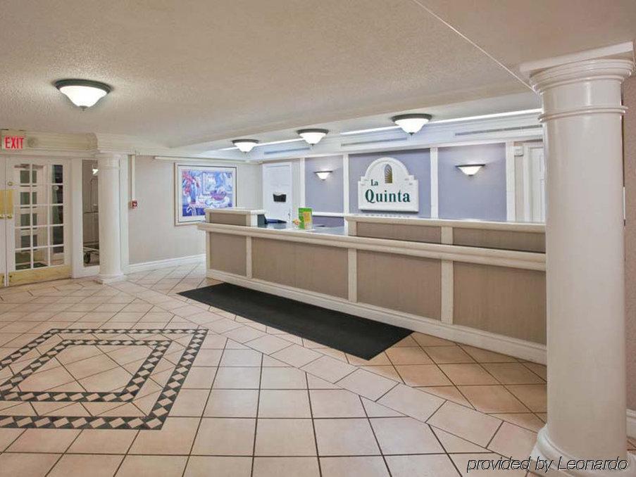 La Quinta Inn By Wyndham Omaha West מראה חיצוני תמונה